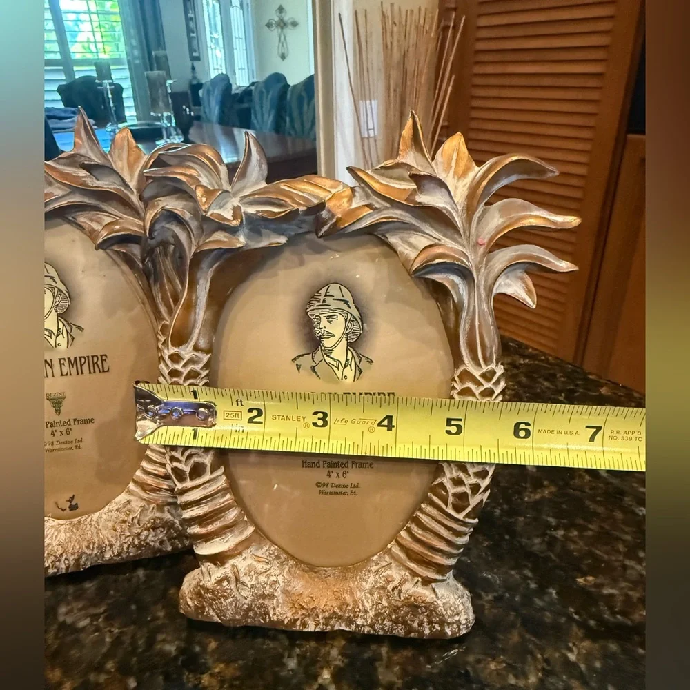 Vintage Hand-Painted Palm Tree Frame Set - Brushed Gold